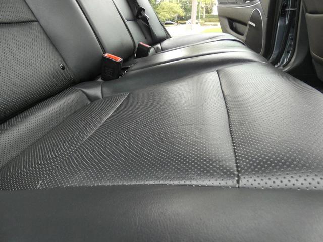 Photo of 2016 Parisian Gray Hyundai Equus