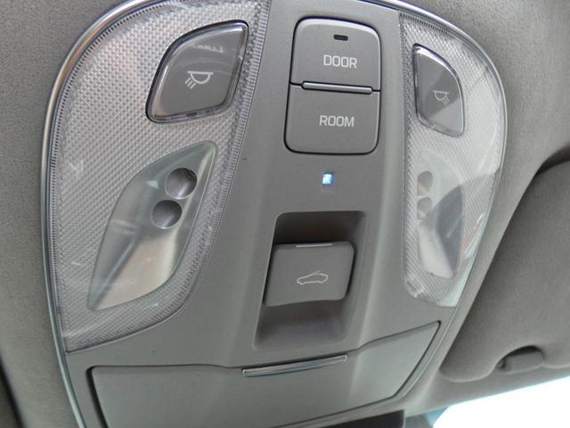 Photo of 2016 Parisian Gray Hyundai Equus
