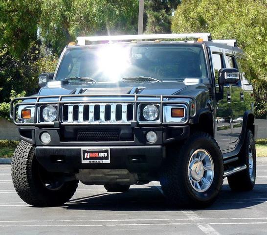Photo of 2005 Pewter Metallic Hummer H2