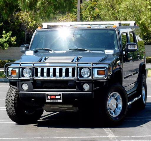 Photo of 2005 Pewter Metallic Hummer H2
