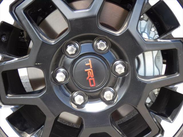 Photo of 2025 Ice Cap Toyota Tacoma