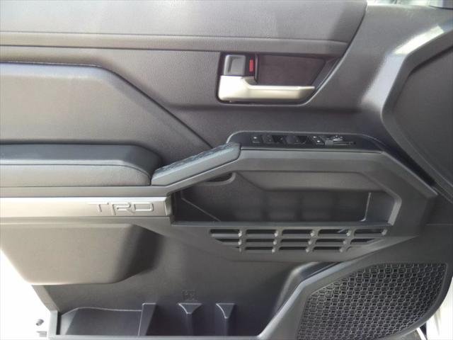 Photo of 2025 Ice Cap Toyota Tacoma