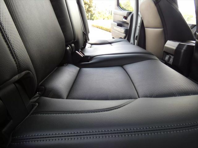 Photo of 2025 Ice Cap Toyota Tacoma
