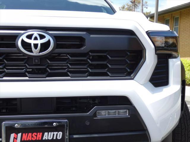 Photo of 2025 Ice Cap Toyota Tacoma