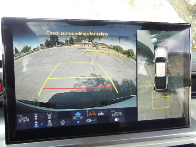 Photo of 2025 Ice Cap Toyota Tacoma
