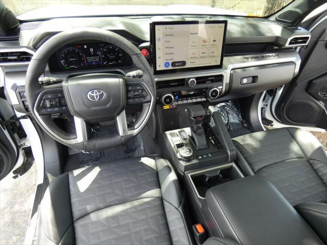 Photo of 2025 Ice Cap Toyota Tacoma