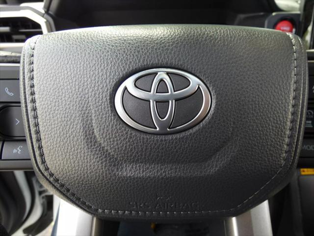 Photo of 2025 Ice Cap Toyota Tacoma