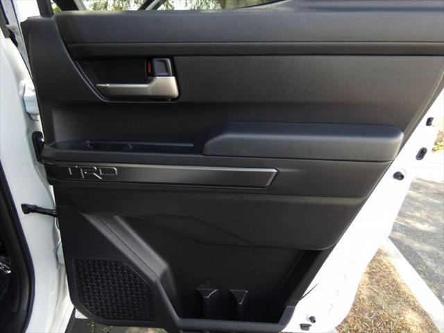 Photo of 2025 Ice Cap Toyota Tacoma