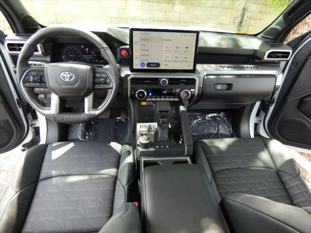 Photo of 2025 Ice Cap Toyota Tacoma