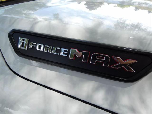 Photo of 2025 Ice Cap Toyota Tacoma