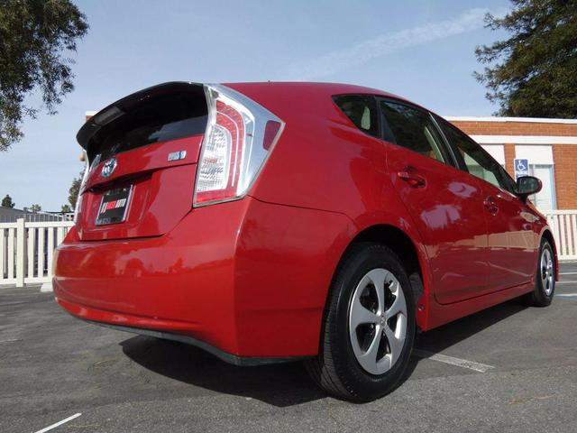Photo of 2015 Barcelona Red Metallic Toyota Prius