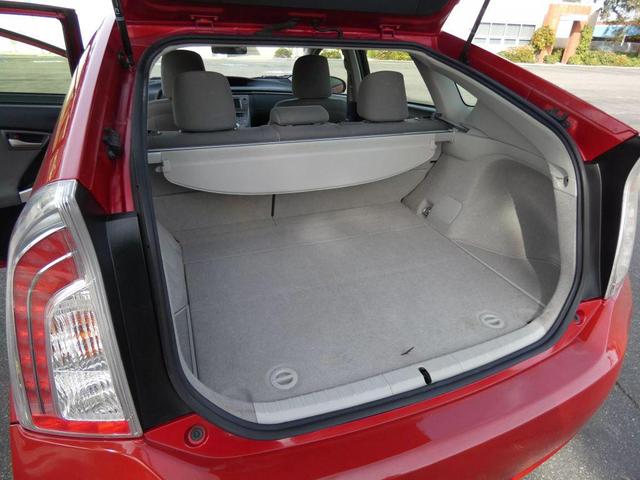 Photo of 2015 Barcelona Red Metallic Toyota Prius