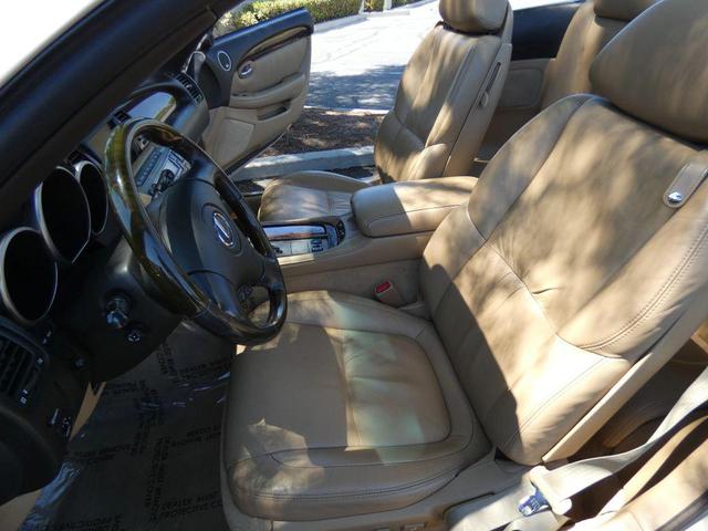 Photo of 2008 Gold Lexus SC 430