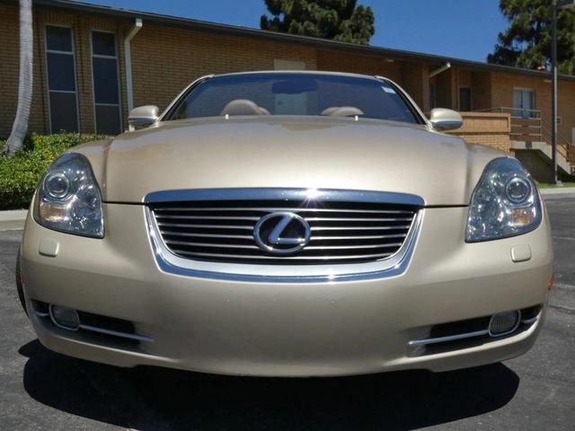 Photo of 2008 Gold Lexus SC 430