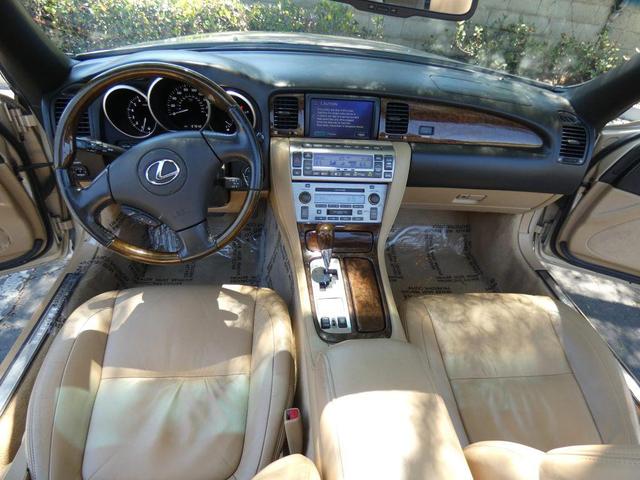 Photo of 2008 Gold Lexus SC 430
