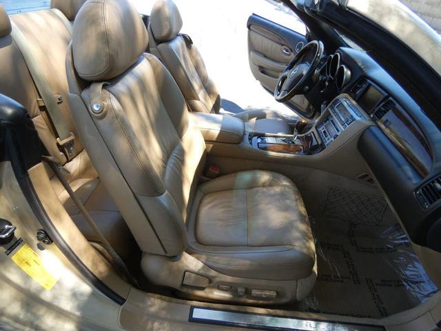 Photo of 2008 Gold Lexus SC 430