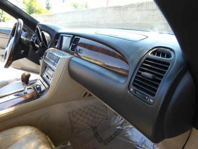 Photo of 2008 Gold Lexus SC 430