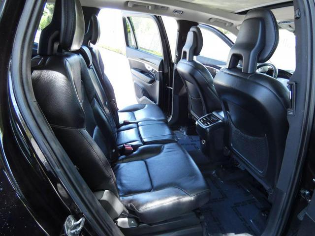Photo of 2018 Onyx Black Metallic Volvo XC90