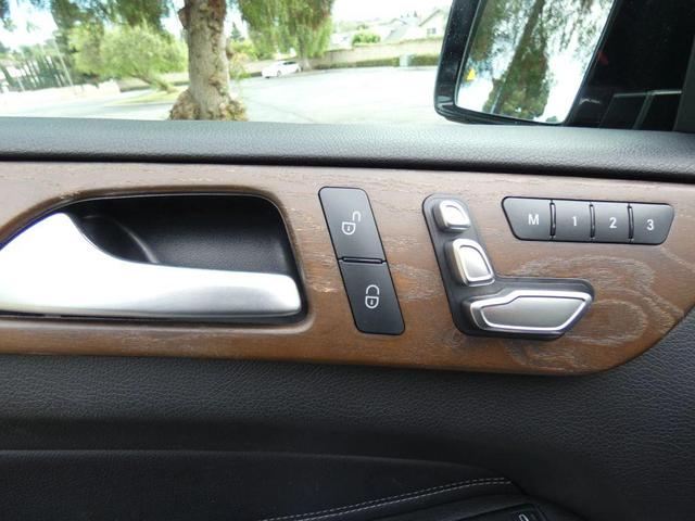 Photo of 2016 Black Mercedes-Benz GLE-Class