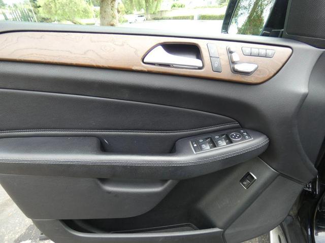 Photo of 2016 Black Mercedes-Benz GLE-Class