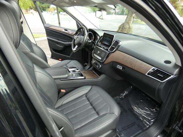 Photo of 2016 Black Mercedes-Benz GLE-Class