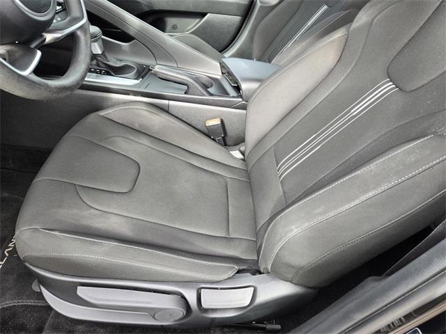 Photo of 2023 Phantom Black Hyundai ELANTRA