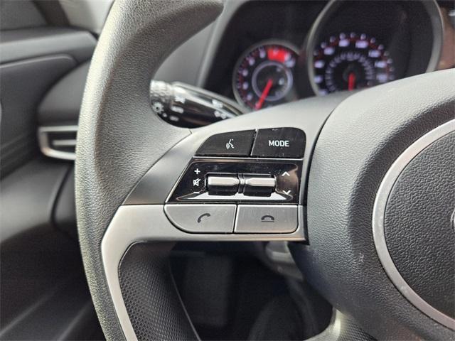 Photo of 2023 Phantom Black Hyundai ELANTRA