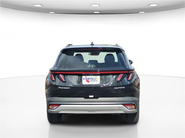 Photo of 2025 Ash Black Hyundai TUCSON Hybrid