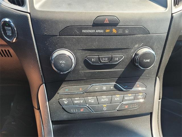 Photo of 2020 Black Ford Edge