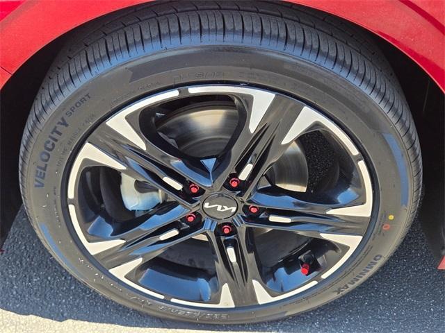 Photo of 2024 Passion Red Kia K5