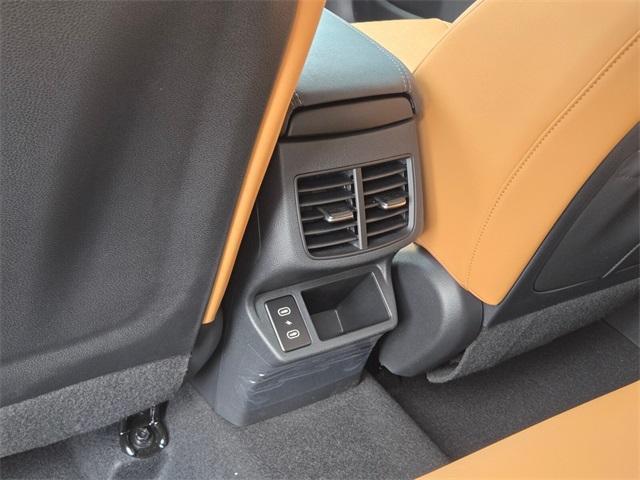 Photo of 2025 Gravity Gray Kia Seltos