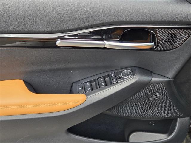 Photo of 2025 Gravity Gray Kia Seltos