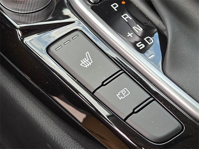 Photo of 2025 Gravity Gray Kia Seltos