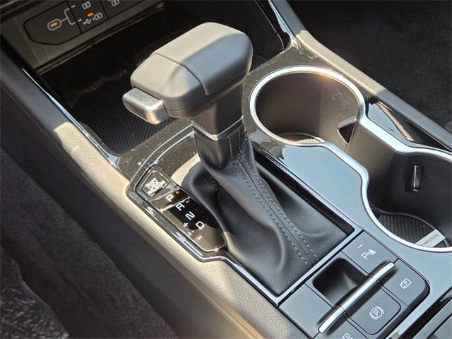 Photo of 2026 CR5 Kia K5