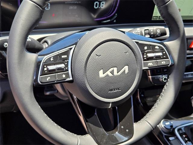 Photo of 2025 Mars Orange Kia Seltos