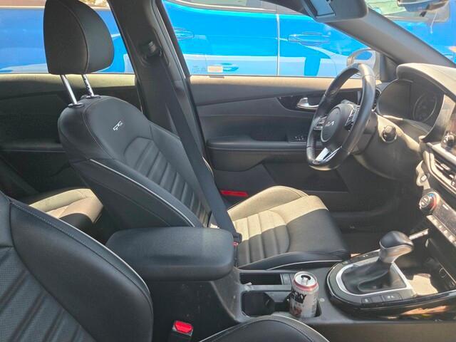 Photo of 2024 Snow White Pearl Kia Forte