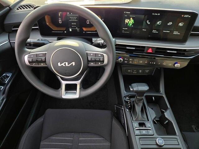 Photo of 2025 Runway Red Kia K5