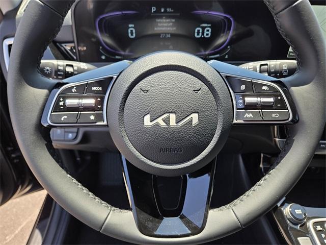 Photo of 2025 Fusion Orange Kia Seltos