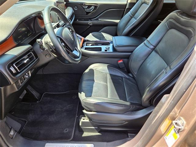 Photo of 2020 Mocha Lincoln Aviator