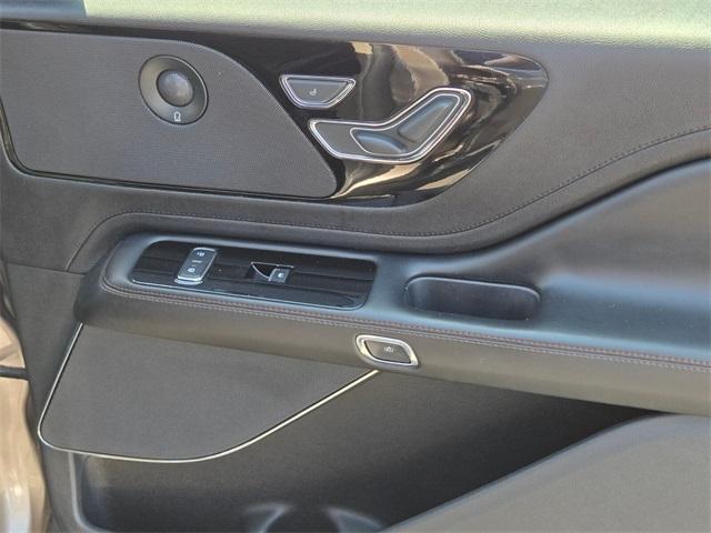 Photo of 2020 Mocha Lincoln Aviator