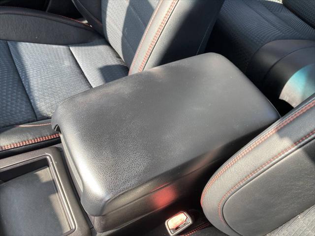 Photo of 2015 Gray Toyota Camry