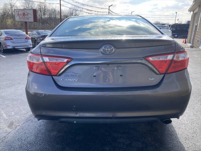 Photo of 2015 Gray Toyota Camry