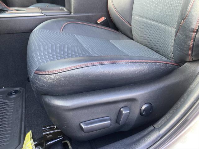Photo of 2015 Gray Toyota Camry