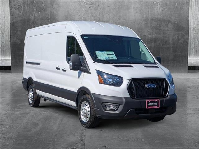 Photo of 2025 Oxford White Ford Transit-250