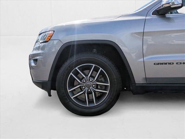 Photo of 2021 Billet Silver Metallic Clearcoat Jeep Grand Cherokee