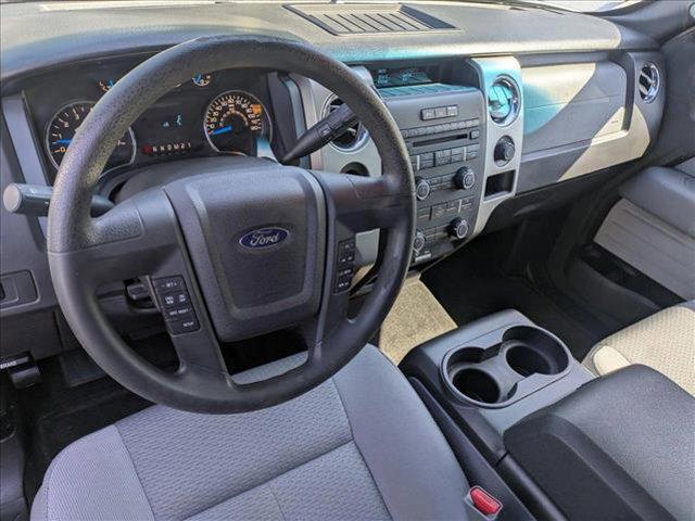 Photo of 2013 Oxford White Ford F-150
