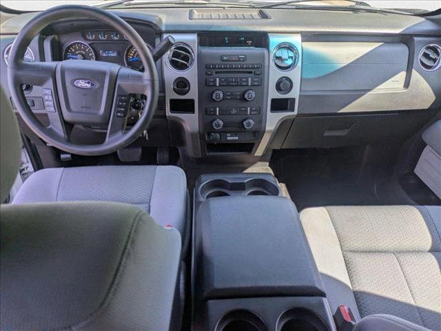 Photo of 2013 Oxford White Ford F-150
