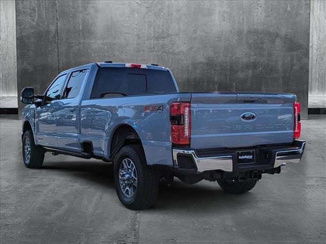 Photo of 2025 Glacier Gray Metallic Tri-Coat Ford F-350