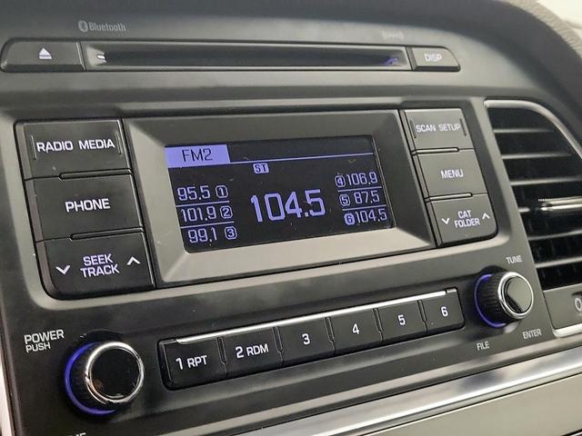 Photo of 2017 Gray Hyundai SONATA