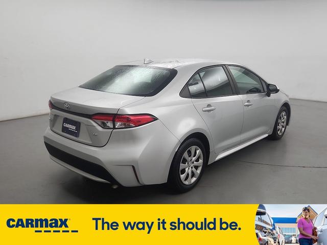 Photo of 2021 Gray Toyota Corolla